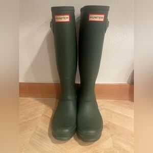 Hunter Forest Green Waterproof Boots